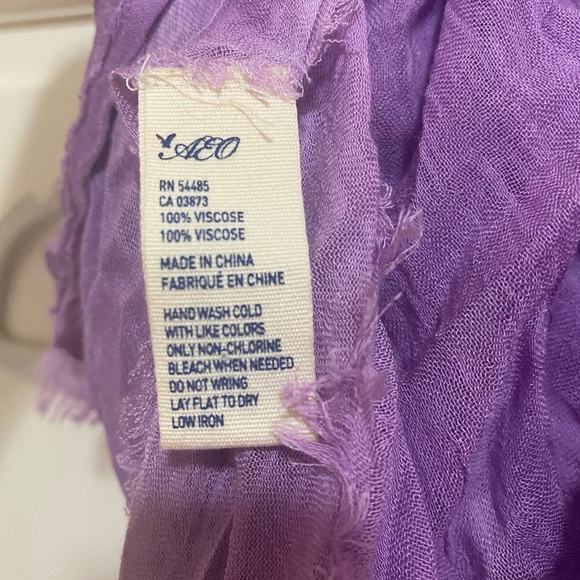 American Eagle light purple scarf softly tie dyed w/ fringe ends - Picture 2 of 2